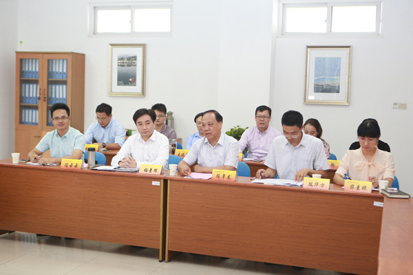 公司马克思主义理论硕士学位授权点召开自我评估专家评审会议